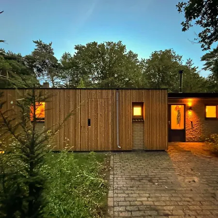 In With Hot Tub & Forest * Zelhem