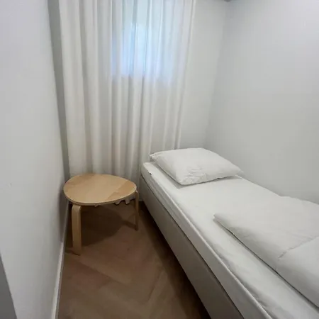 In With Hot Tub & Forest Zelhem