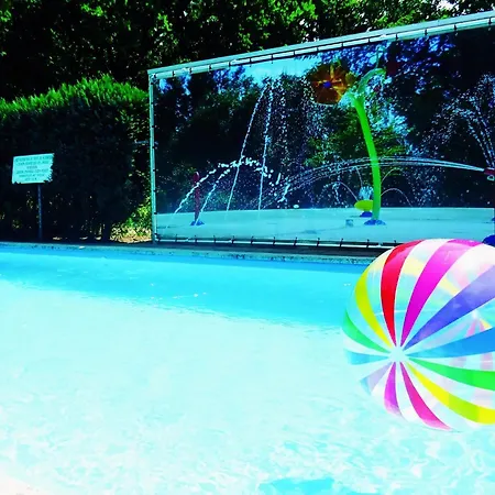 Casa vacanze In With Hot Tub & Forest