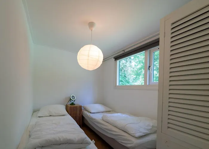 Dom wakacyjny In With Hot Tub & Forest Zelhem