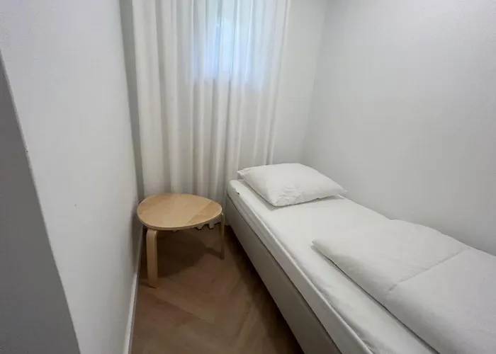 In With Hot Tub & Forest Zelhem