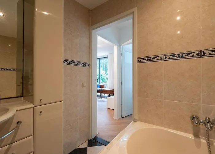 In With Hot Tub & Forest